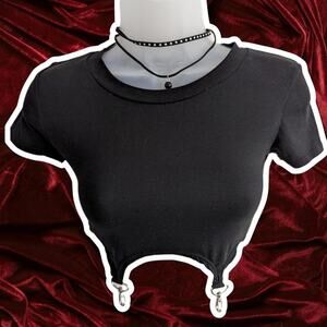 Black crop top with garter